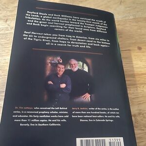 Soul Harvest by Tim LaHaye and Jerry B. Jenkins - Black Cover